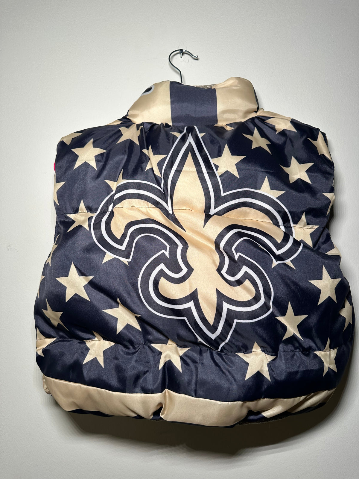 Saints vest Size M